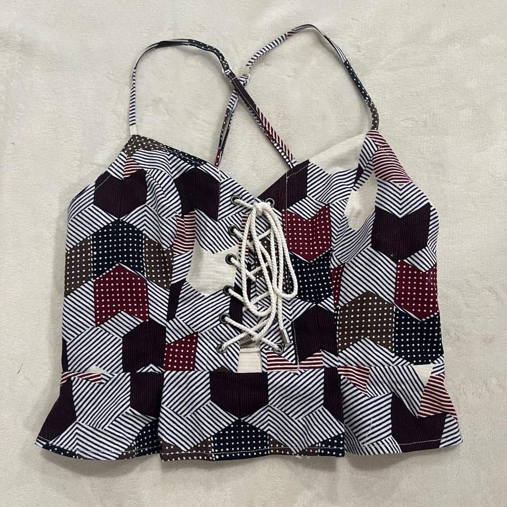 Geometric Patterned Women's Top - image 1